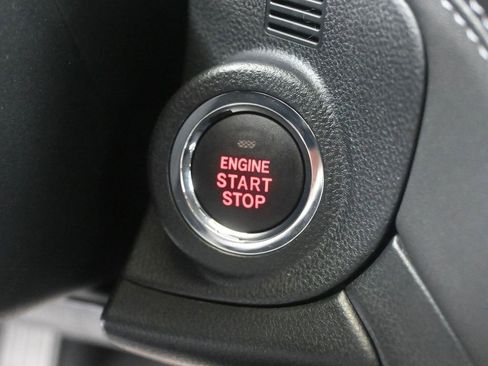 Used 2025 Subaru Outback Limited image 25