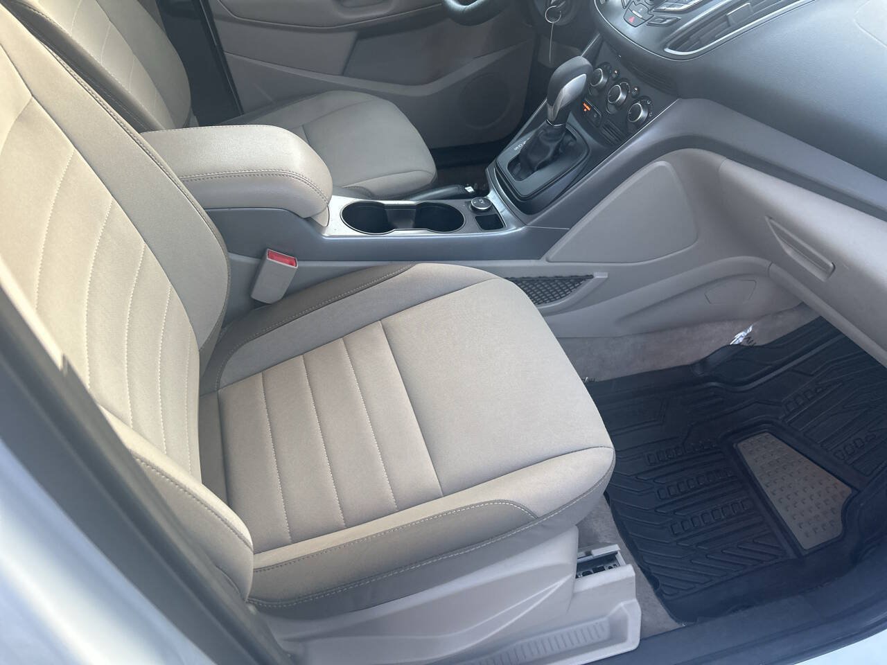 Used 2016 Ford Escape SE AWD/4WD image 24