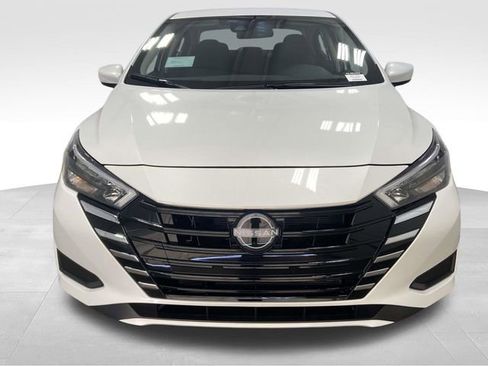 New 2025 Nissan Versa SV w/ Trunk Package image 6