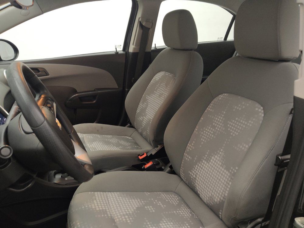 Used 2020 Chevrolet Sonic LS FWD image 17