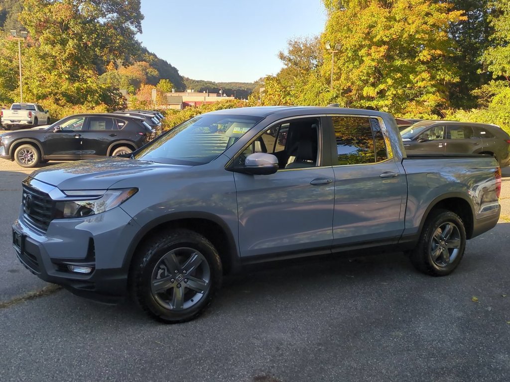 Used 2023 Honda Ridgeline RTL image 2