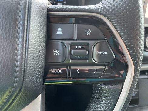 Used 2024 Toyota Sequoia Limited image 34