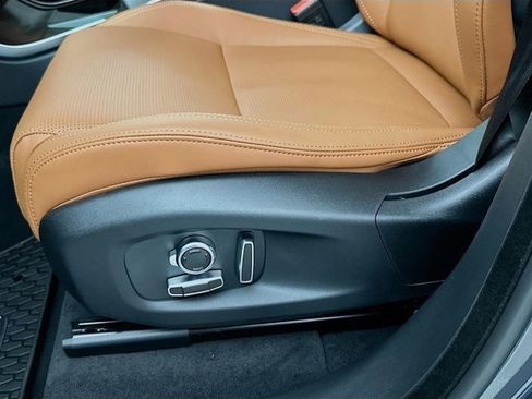 Used 2026 Jaguar F-PACE R-Dynamic S image 22