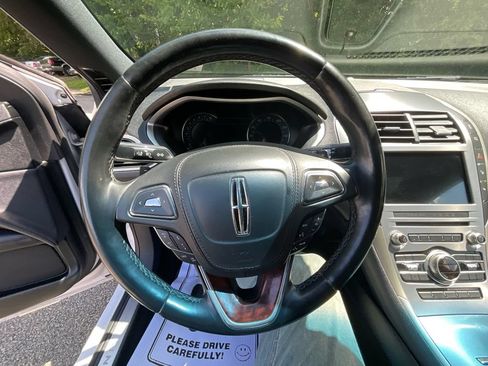 Used 2019 Lincoln MKZ Reserve AWD/4WD image 15