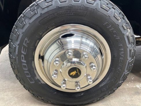 Used 2018 RAM 3500 Tradesman image 35