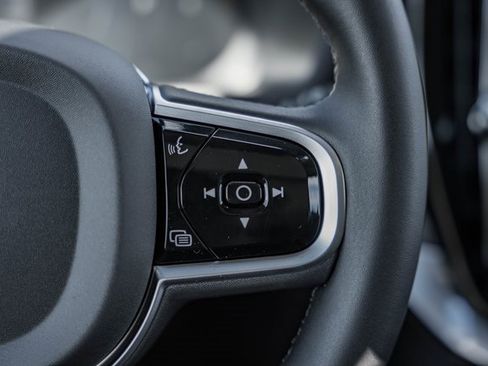 New 2026 Volvo XC90 B6 Plus w/ Protection Package image 28