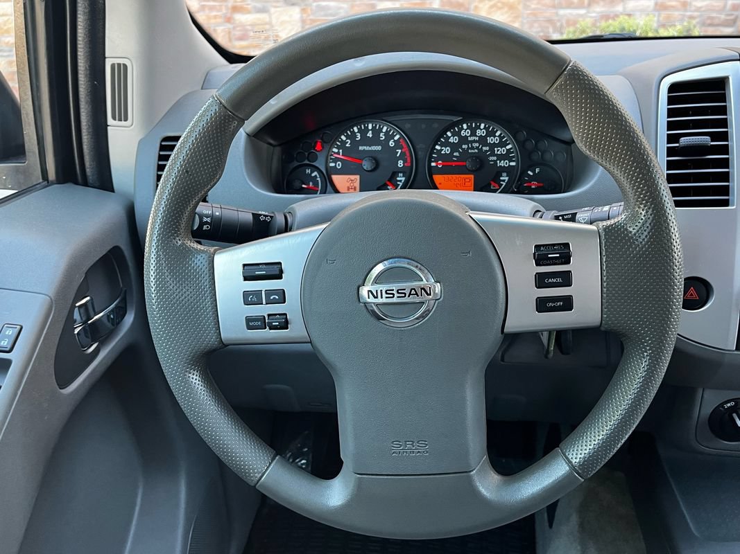 Used 2018 Nissan Frontier SV AWD/4WD image 14