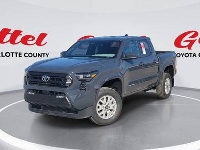 New 2025 Toyota Tacoma SR5
