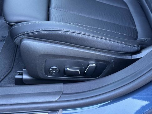 New 2026 BMW 330i 330i NA w/ Premium Package image 19