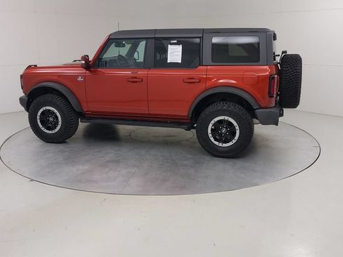 Certified 2023 Ford Bronco Outer Banks w/ Sasquatch Package AWD/4WD image 17