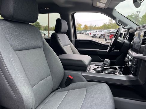 New 2025 Ford F150 Lightning XLT image 26