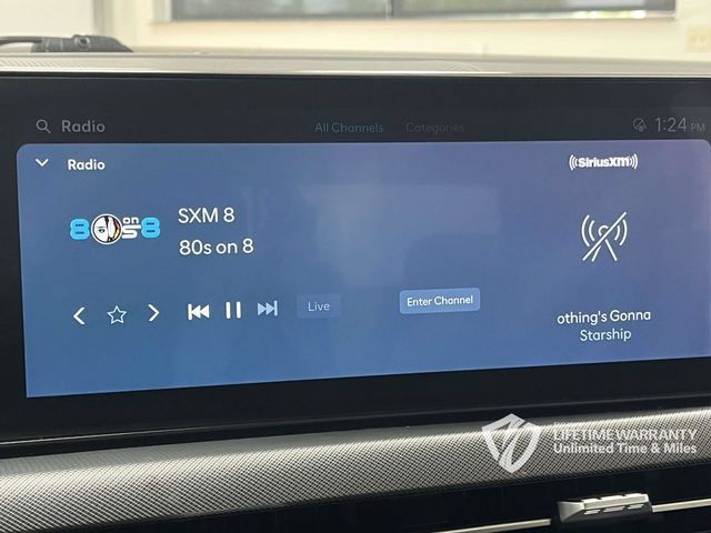 Used 2025 Hyundai Sonata SEL FWD image 31