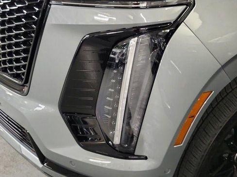 Certified 2026 Cadillac Escalade Platinum Sport w/ LPO, ONYX Package AWD/4WD image 8
