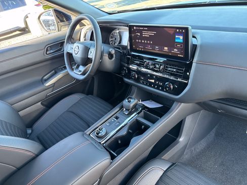 New 2026 Nissan Pathfinder Rock Creek AWD/4WD image 23