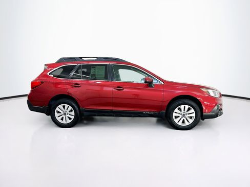 Used 2019 Subaru Outback 2.5i Premium AWD/4WD image 10