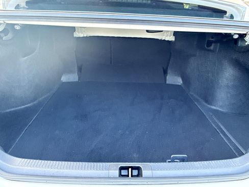 Used 2025 Toyota Camry SE FWD image 12