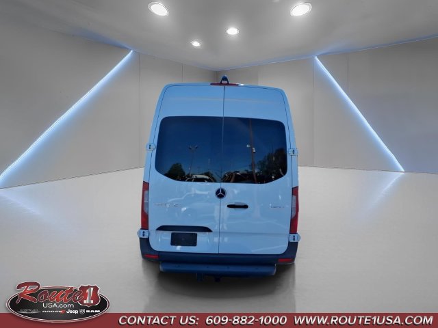 Used 2020 Mercedes-Benz Sprinter 3500 image 3