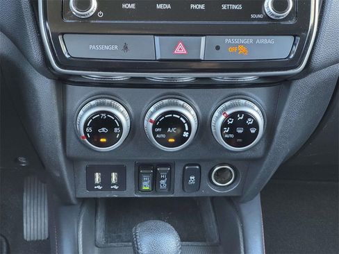 Used 2024 Mitsubishi Outlander Sport ES image 5