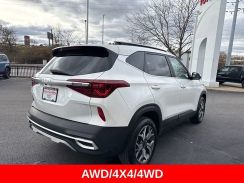 Used 2023 Kia Seltos EX image 7