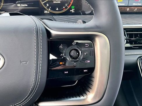 New 2026 INFINITI QX80 Autograph image 19