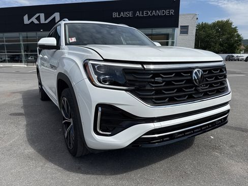 Used 2024 Volkswagen Atlas SEL Premium R-Line AWD/4WD image 1