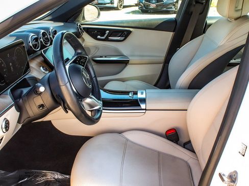 Used 2022 Mercedes-Benz C 300 4MATIC Sedan image 29