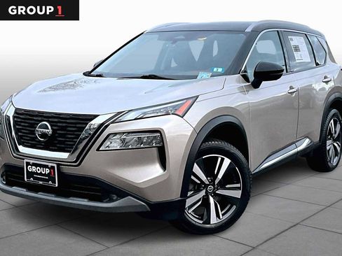 Used 2021 Nissan Rogue SL image 1