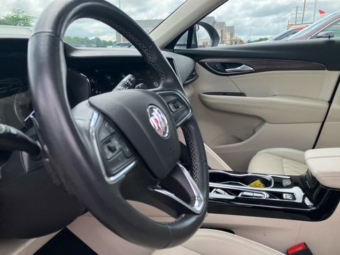 Used 2023 Buick Envision Avenir FWD image 10