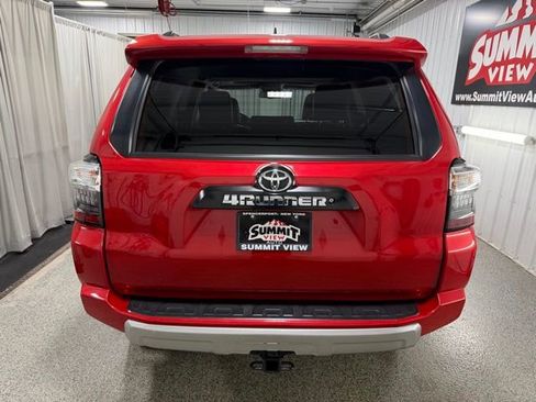 Used 2016 Toyota 4Runner Trail Premium AWD/4WD image 5