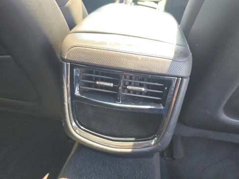 Used 2018 Cadillac CTS Luxury RWD image 26