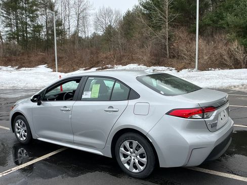 New 2026 Toyota Corolla LE image 3