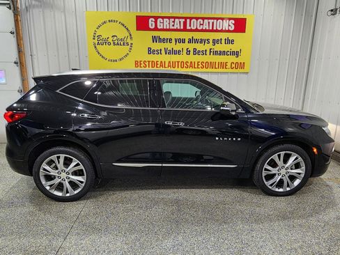 Used 2019 Chevrolet Blazer Premier w/ Sun and Wheels Package AWD/4WD image 8