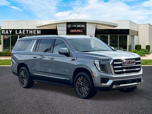 Used 2026 GMC Yukon XL Elevation AWD/4WD image 7