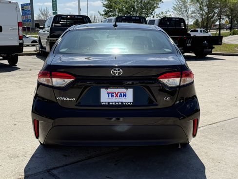 Used 2024 Toyota Corolla LE image 6