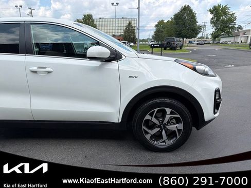 Used 2020 Kia Sportage LX AWD/4WD image 6