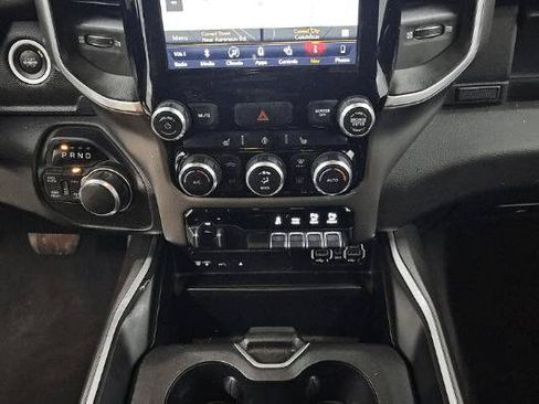 Used 2019 RAM 1500 Big Horn AWD/4WD image 14