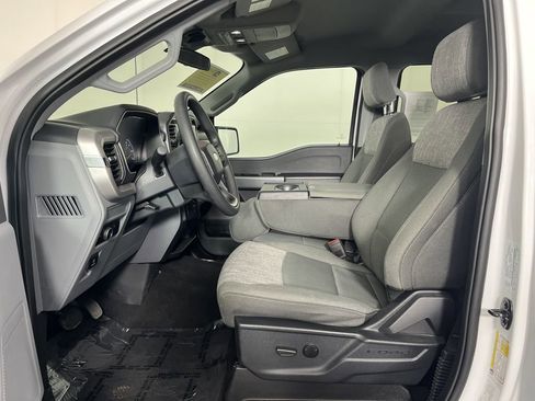 Used 2023 Ford F150 XLT w/ Trailer Tow Package image 11