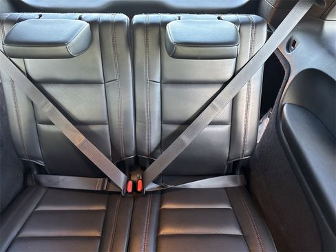 Used 2023 Dodge Durango GT image 22