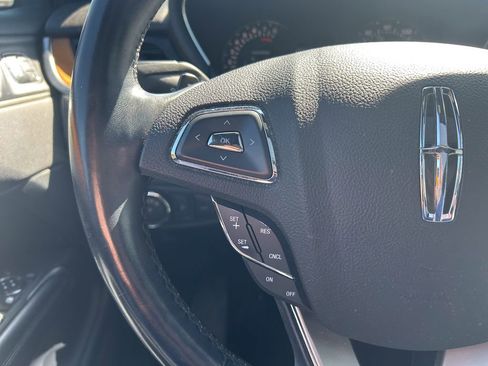 Used 2016 Lincoln MKC Reserve w/ Lincoln MKC Climate Package image 30