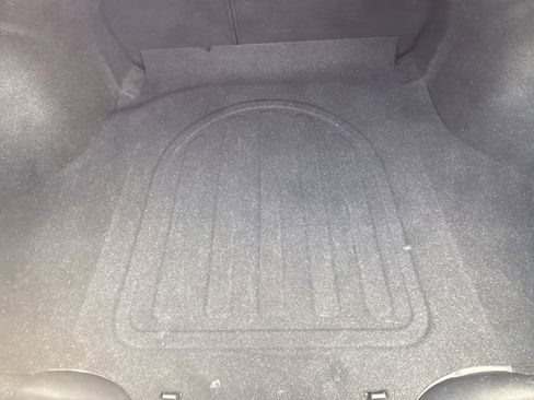 Used 2023 Hyundai Elantra Limited w/ Winter Weather Package FWD image 14