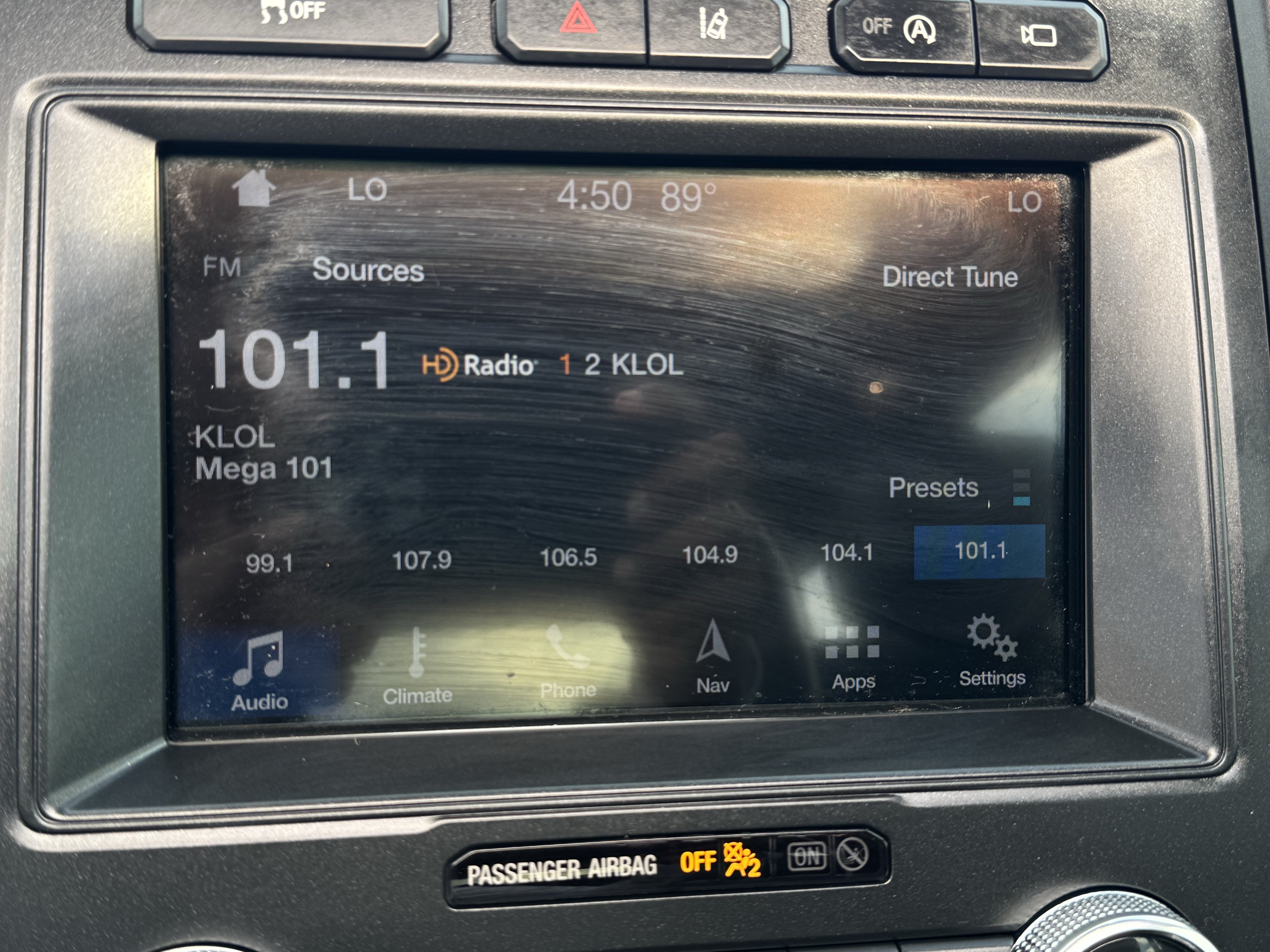 Used 2019 Ford Expedition Limited w/ Equipment Group 302A RWD image 25