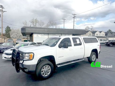 Used 2014 GMC Sierra 2500 SLT AWD/4WD image 1