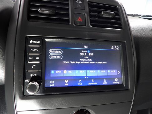 Used 2019 Nissan Versa S Plus image 16