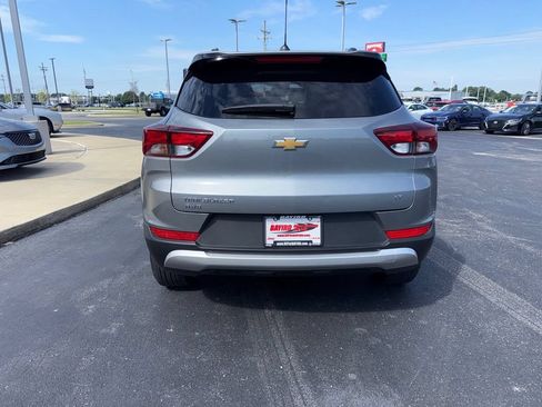 Used 2025 Chevrolet TrailBlazer LT AWD/4WD image 8