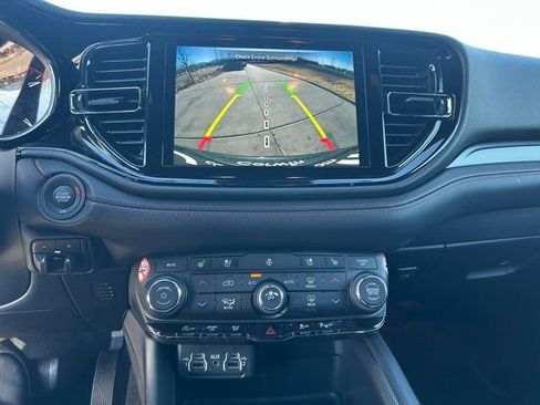 Used 2023 Dodge Durango GT image 18