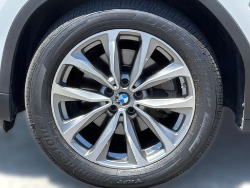 Used 2019 BMW X3 sDrive30i w/ Premium Package RWD image 11
