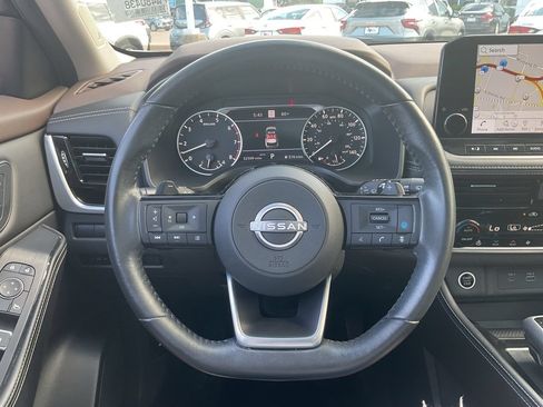 Used 2023 Nissan Rogue SL w/ SL Premium Package AWD/4WD image 30