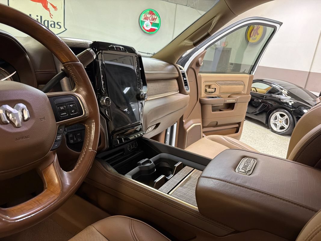 Used 2022 RAM 2500 Limited AWD/4WD image 28