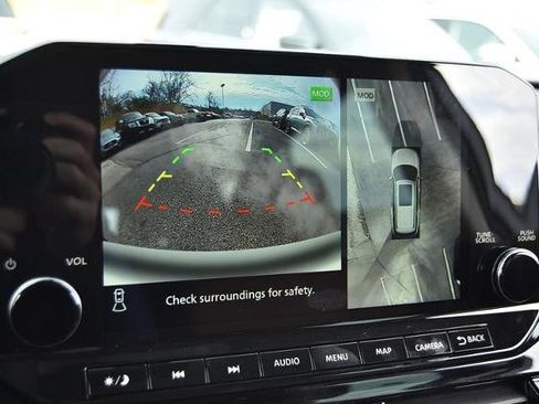 New 2025 Nissan Pathfinder Platinum image 14