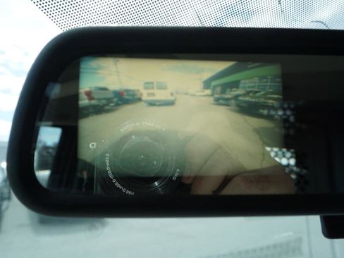 Used 2018 Chevrolet Express 2500 w/ Driver Convenience Package RWD image 14